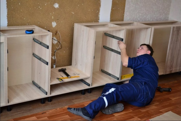 Сборка мебели ИКЕА в Тихвине в октябре