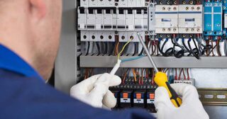 Прочие электромонтажные работы в Тихвине в октябре
